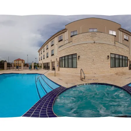 Holiday Inn Express & Suites HOUSTON-ALVIN by IHG