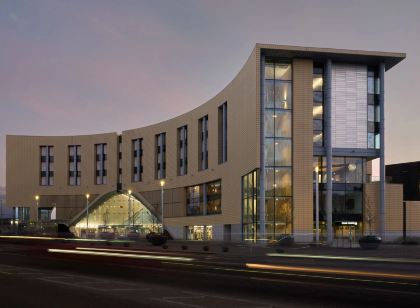 鄧迪福朋喜來登飯店