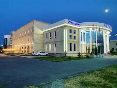 Hotel Uzbekistan Urgench Railway Station附近的飯店