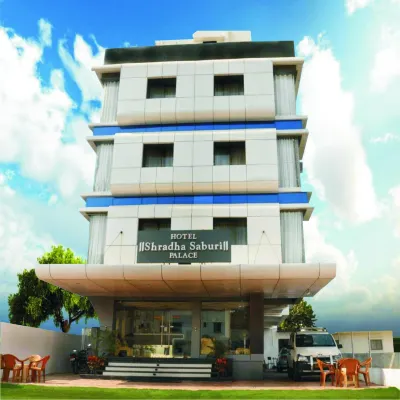 Hotel Shradha Saburi Palace