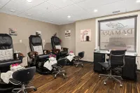 Home Inn & Suites Saskatoon South - spa