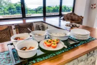 Relax Inn فنادق في شاكاس روك