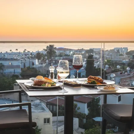 Kefalos Damon Hotel Apartments