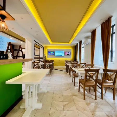 Side One Design Hotel Garni