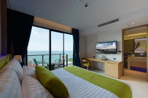 Deep Blue Z10 Hotels in Pattaya