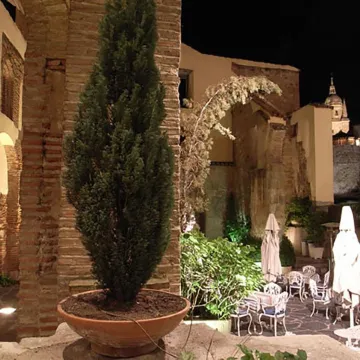 Hotel San Polo Отели рядом с достопримечательностью «Сан-Эстебан»