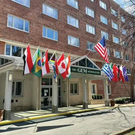The Gem Museum Suites Evanston