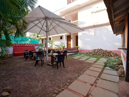 Anjuna Pebbles Отели рядом с достопримечательностью «Анжуна Бич»