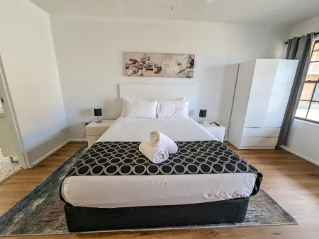 Bella Villa Motor Inn Отели в г. Тиона