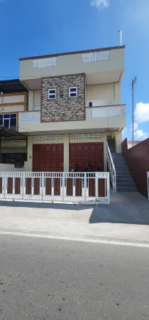 Bintang Guest House Bukittinggi Отели в г. Guguk Panjang