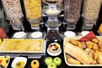 Grand Hotel Downtown - Desayuno