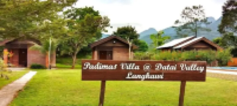 Padimas Villa @Datai Valley Отели в г. 