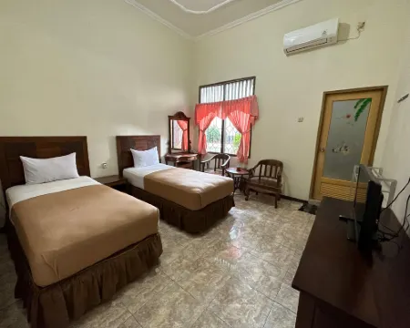 Hotel Winong Asri Hotels in Pati Regency