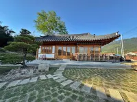 จุกรกจุงซา ฮานอกสเตย์ - ที่มีสระว่ายน้ำ
