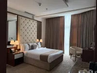 Dolphin Continental Hotel - 4-Star
