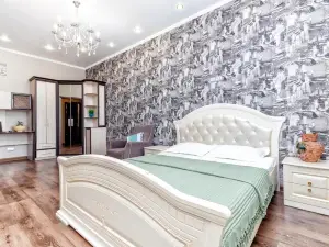 1 room apartment in an elite building