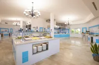 Nicolaus Club Quattro Lune Resort - breakfast