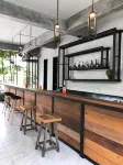 Paragon Inn - bar