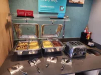 avid hotel ORLANDO INTERNATIONAL AIRPORT by IHG - breakfast