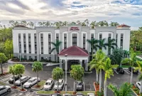 Hampton Inn & Suites Fort Myers-Estero/FGCU Các khách sạn ở Estero