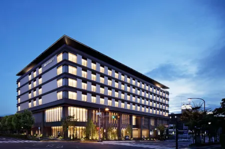 JW Marriott Hotel Nara Отели рядом с достопримечательностью «Koriyama Castle»