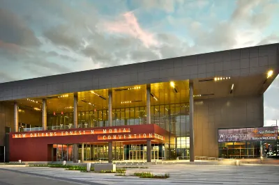 New Orleans Marriott Warehouse Arts District Hotels in New Orleans