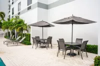 Fairfield Inn & Suites Delray Beach I-95 - Pools