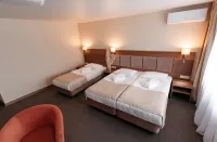 Turist Hotel