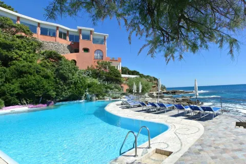 Hotel Punta Rossa