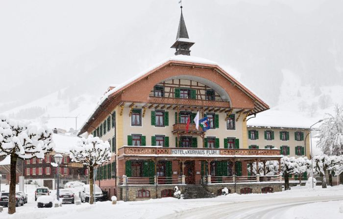 FLÜHLI Hotel Kurhaus