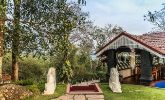 The Porcupine Castle Resort