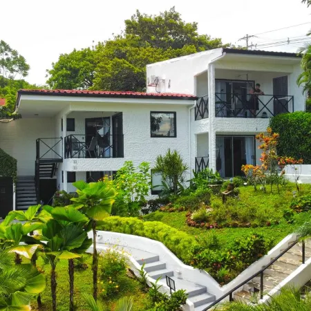 Villa Roca Boutique Resort & Suites - Adult Only