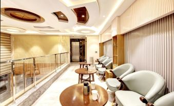 Hotel Krishna Plaza 'New Delhi' - by M S Hospitality