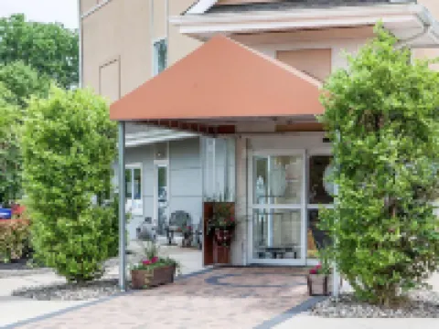 Avon Hotel - Toms River Hotels in Ocean County