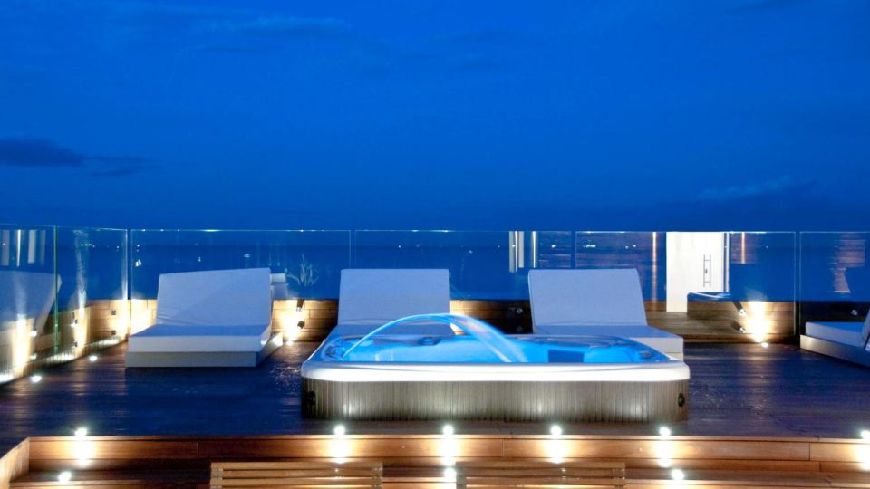 Hotel Commodore