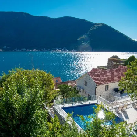 Conte Hotel & Restaurant