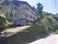 Norbulingka Retreat Hotel a Kaluk