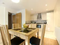 Lodge Drive Serviced Apartments Hotels in Enfield