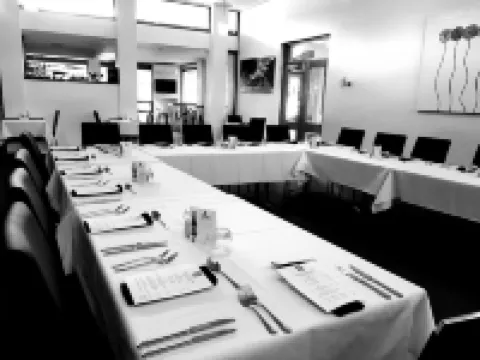 William Macintosh Motor Lodge Hotels in Naracoorte