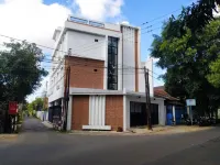 Urbanview Badran Residence Syariah Manahan Hotell i Purwosari