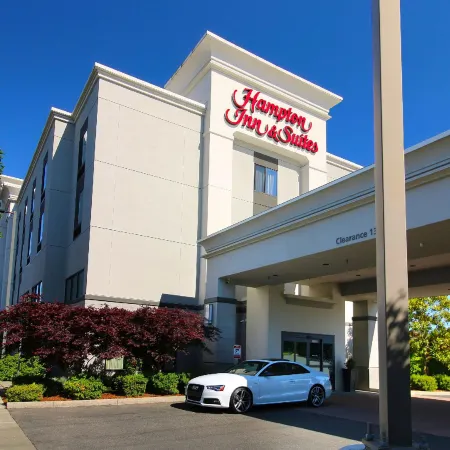 Hampton Inn & Suites by Hilton Tacoma