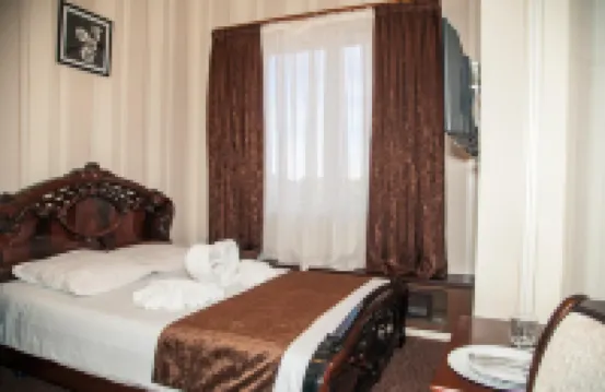Verona Hotel Hotels near Orlov Paleontological Museum