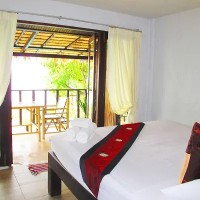 Tamarina Resort Arng Sila Hotels near Naja Chinese Shrine