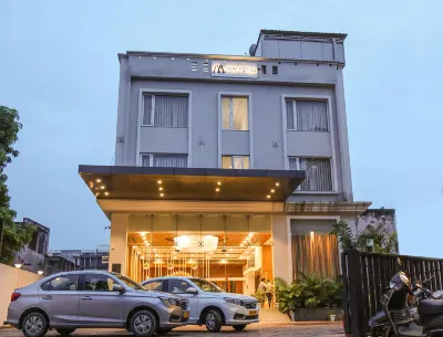 HHW 부처 계통 다메크 스투파 주변 호텔