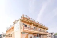 Goroomgo Arsh Plaza Rajula Hotels in Amreli