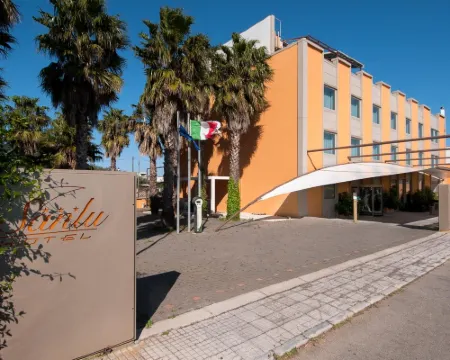 Sanlu Hotel Hotels in Serrano