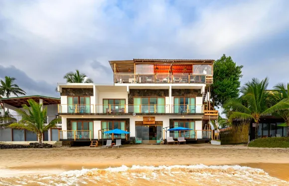 科莫蘭海灘別墅酒店