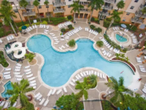 คลับ วินด์แฮม พาล์ม-แอร์ โรงแรมในปอมปาโนบีช