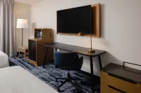 Fairfield Inn & Suites Grand Rapids - breakfast