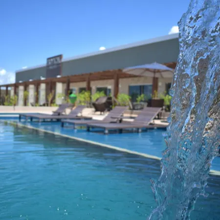 Tropical Mar Hotel